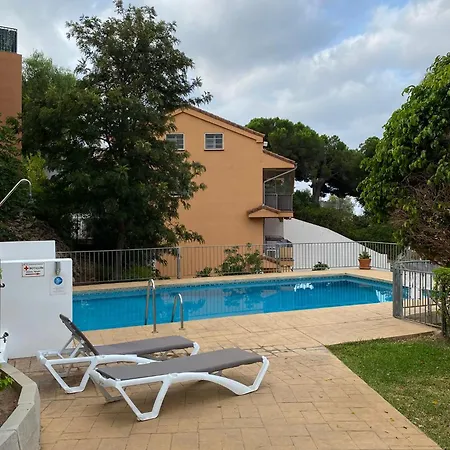 Pool & Parking Fuengirola
