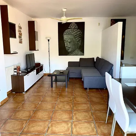 Apartament Pool & Parking